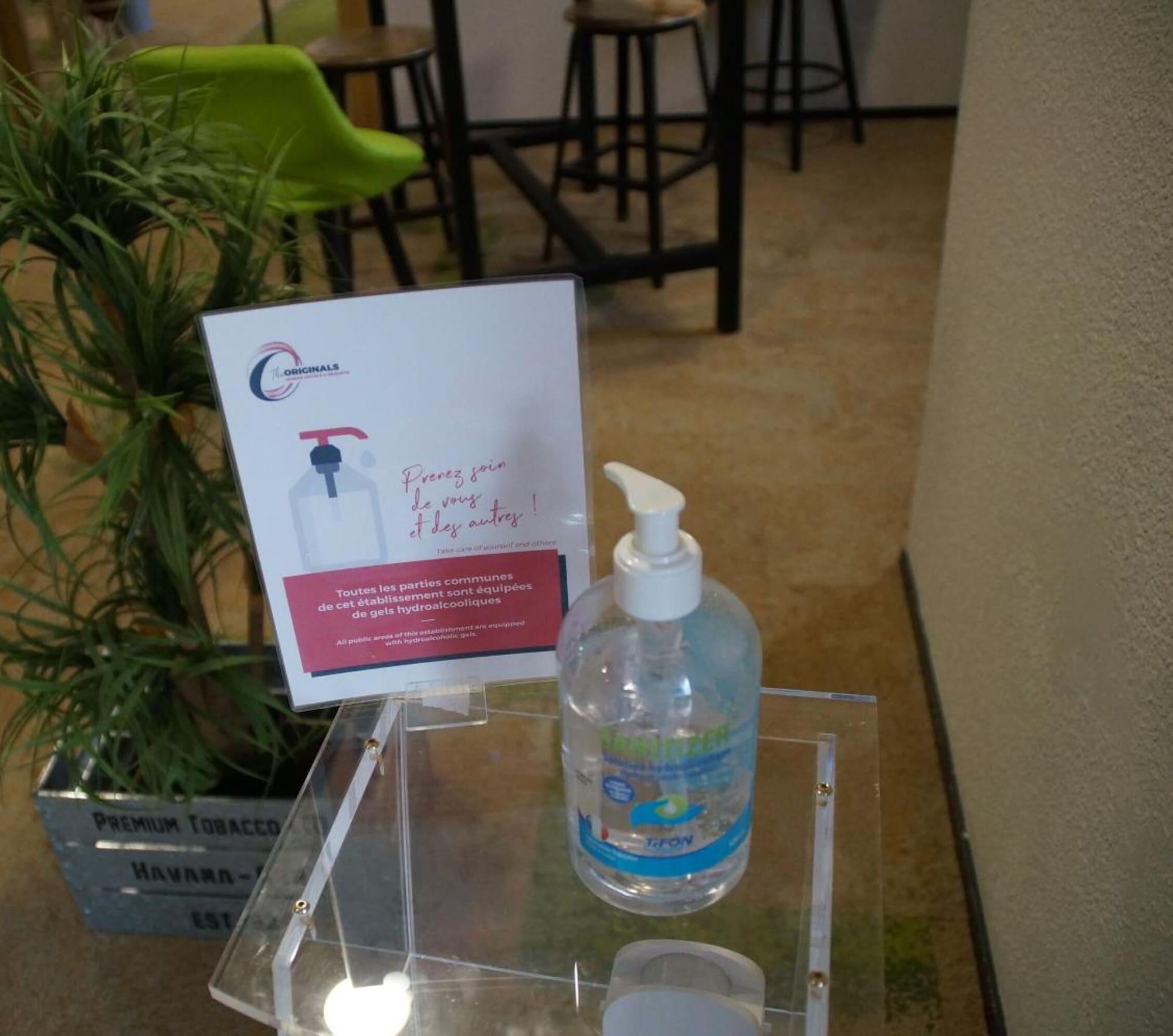 The Originals Access Bourges Nord Hotell Saint-Doulchard Exteriör bild
